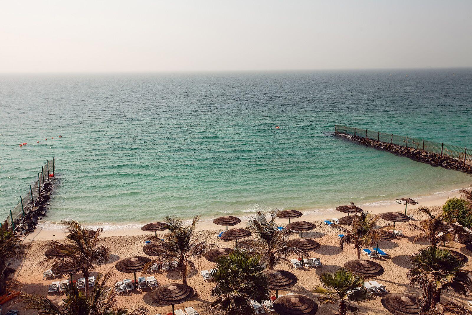 Sahara Beach Resort & Spa Şarja Dış mekan fotoğraf The beach at the Kempinski Hotel, Muscat