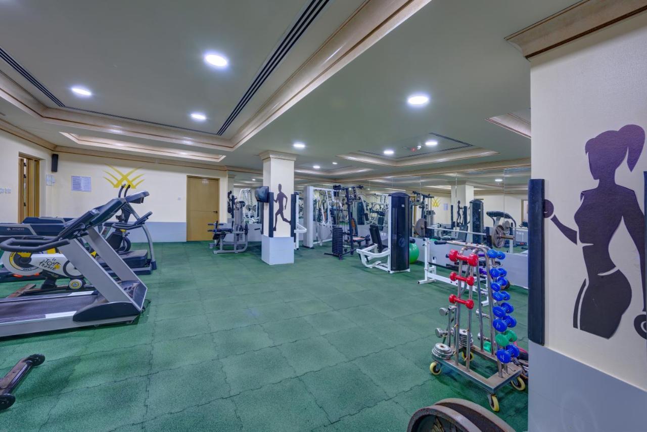 Sahara Beach Resort & Spa Şarja Dış mekan fotoğraf The gym at the hotel
