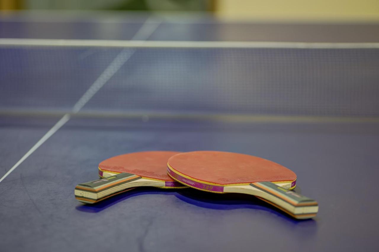 Sahara Beach Resort & Spa Şarja Dış mekan fotoğraf Table tennis bats