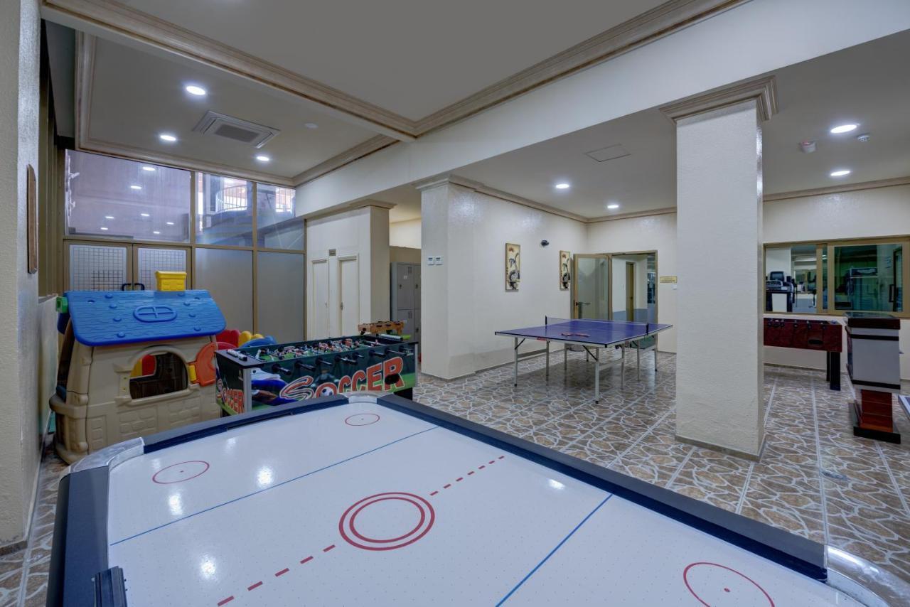 Sahara Beach Resort & Spa Şarja Dış mekan fotoğraf The game room